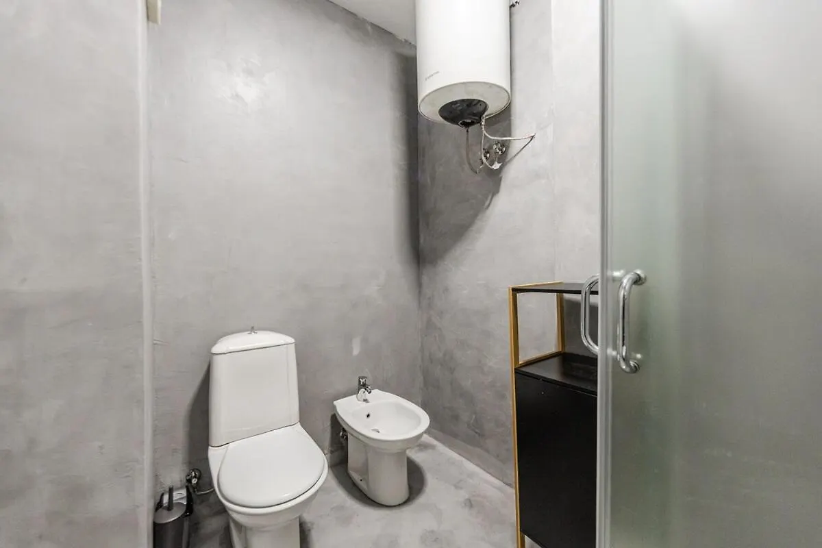 Seaview Apartment In The Center Of Saranda